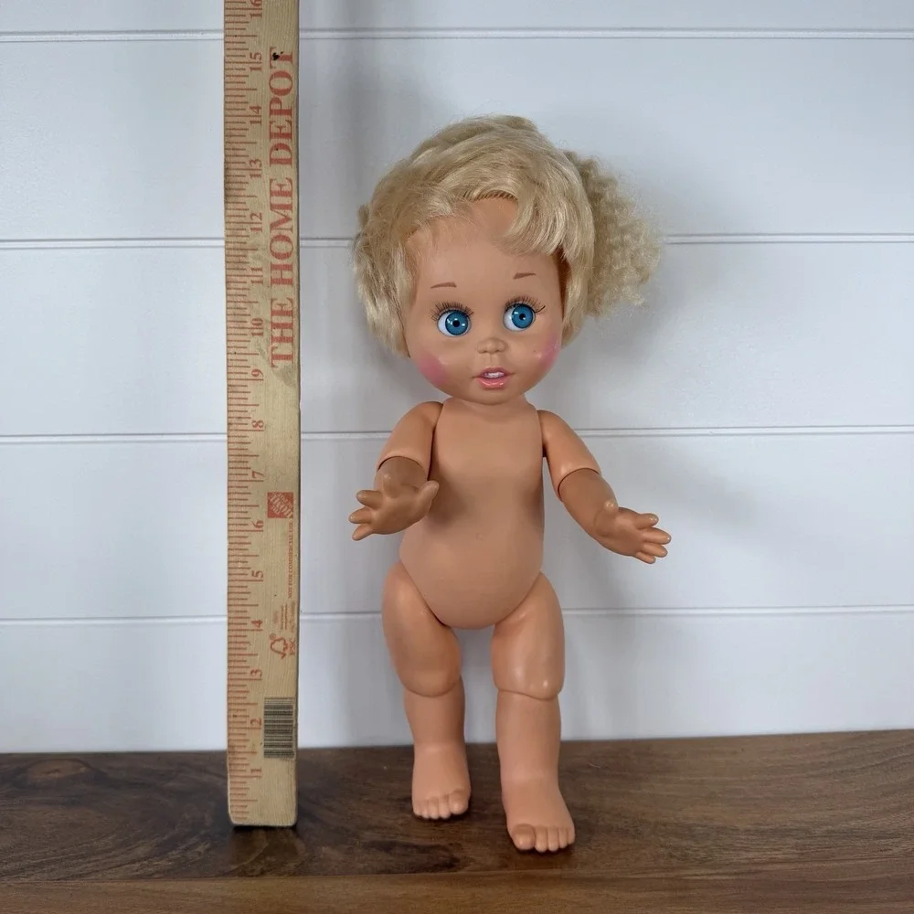 Galoob‎ Baby Face Doll #7 So Innocent Cynthia LGTI 1990 VTG Posable *Wear*